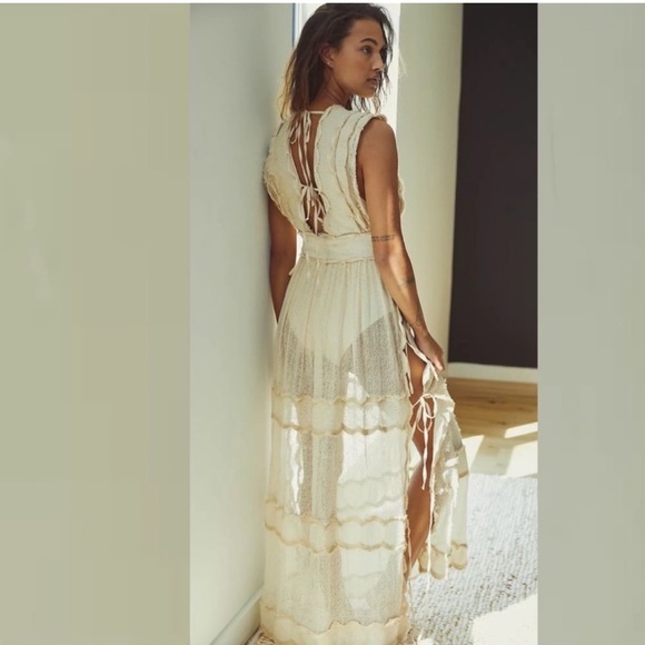 Free People Luna Lace Body Suit. XS - Picture 2 of 6